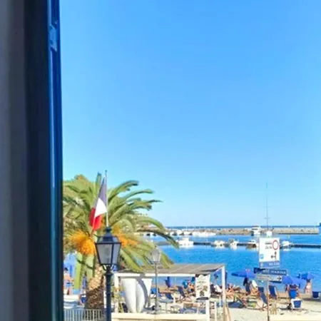 Beautiful In With Kitchen Appartamento Porto Azzurro